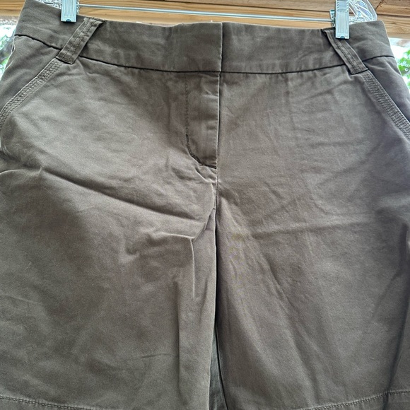 NWT J. Crew 9” City Fit Cotton Chino Shorts Olive Brown size 12 - Picture 7 of 15